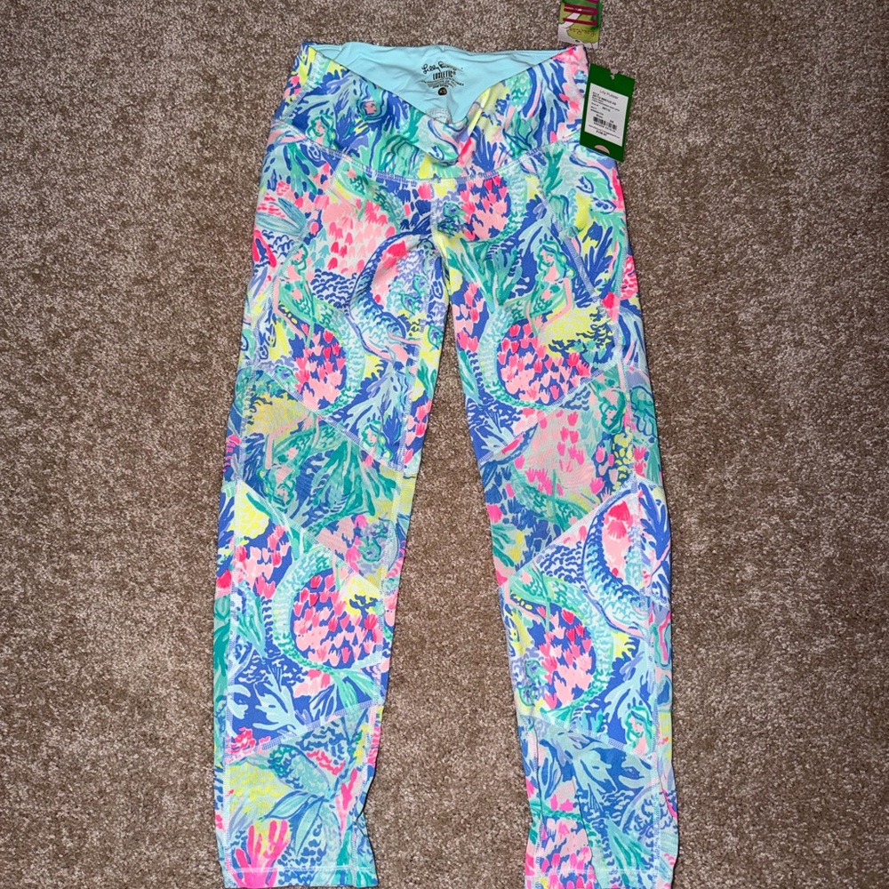 NWT Lilly Pulitzer Luxletic Theah Weekender Crop Leggings Mermaid’s Cove